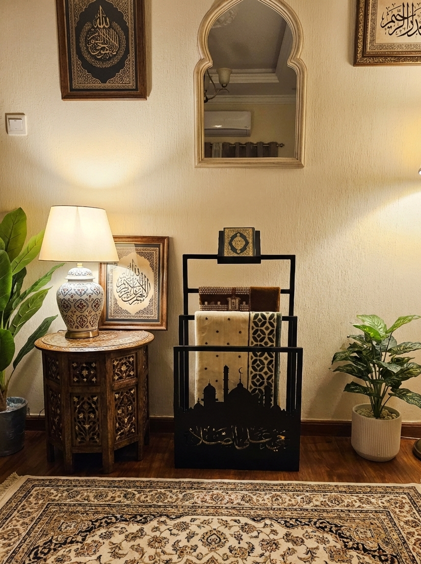 al waqar quran + prayer mat stand KISWA