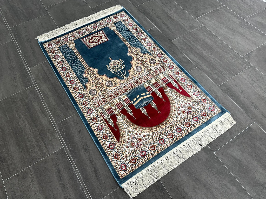 Bamboo Silk Prayer Mat KISWA